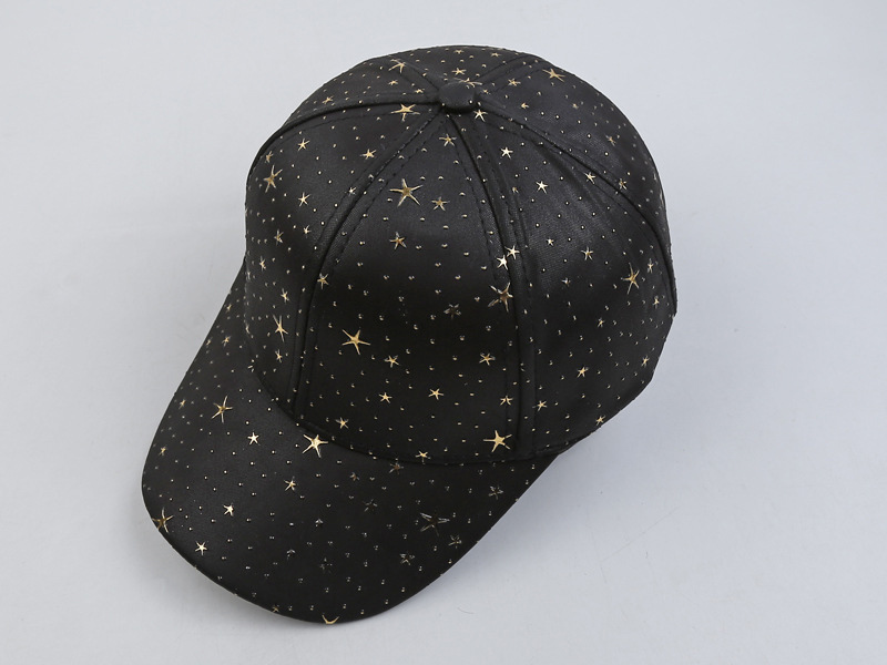 What is the difference between a baseball cap and a golf cap?